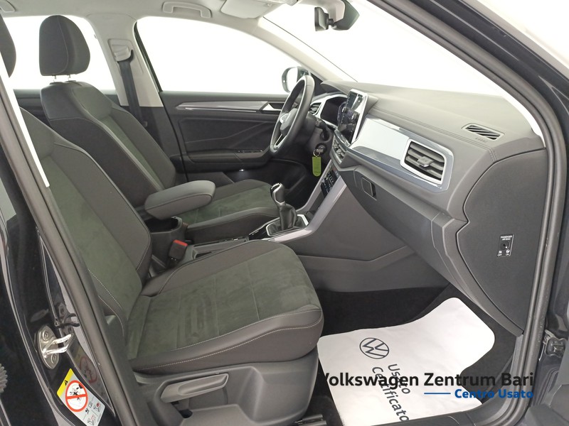 Volkswagen T-Roc 1.0 tsi style 115cv - 19