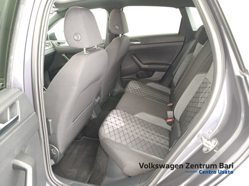 Volkswagen Taigo 1.0 tsi r-line 115cv - 16