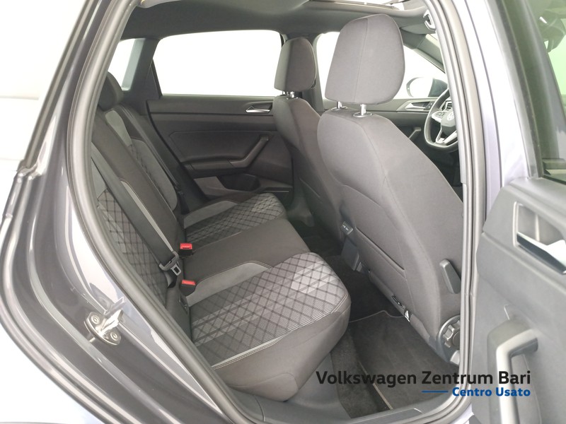 Volkswagen Taigo 1.0 tsi r-line 115cv - 19