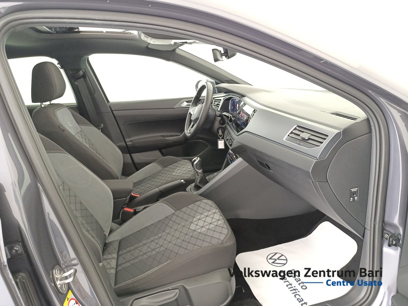 Volkswagen Taigo 1.0 tsi r-line 115cv - 20