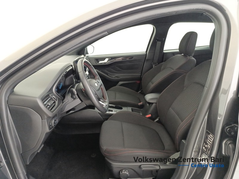 Ford Focus sw 1.5 ecoblue st-line 115cv auto - 13
