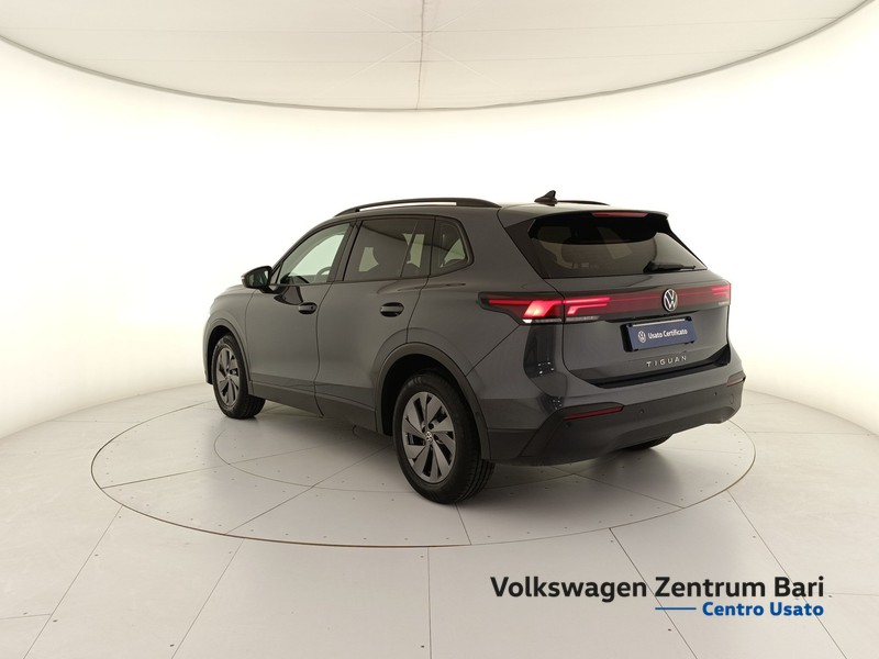 Volkswagen Tiguan 2.0 tdi life 150cv dsg - 8