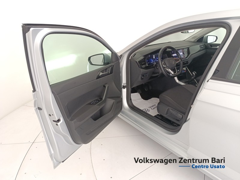 Volkswagen Polo 1.0 tsi life 95cv - 12