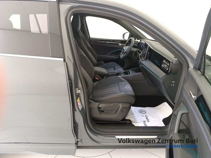 Volkswagen Tiguan 2.0 tdi r-line 4motion 193cv dsg - 19