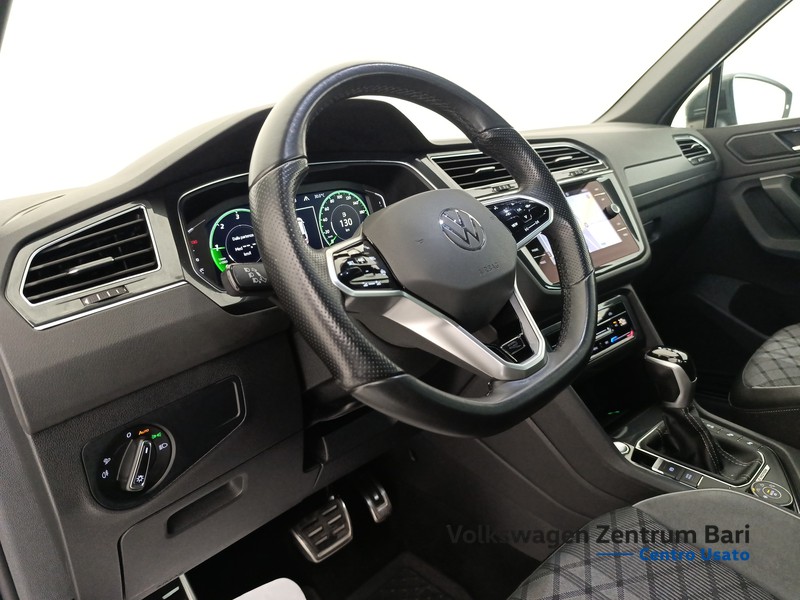 Volkswagen Tiguan 2.0 tdi r-line 4motion 200cv dsg - 15