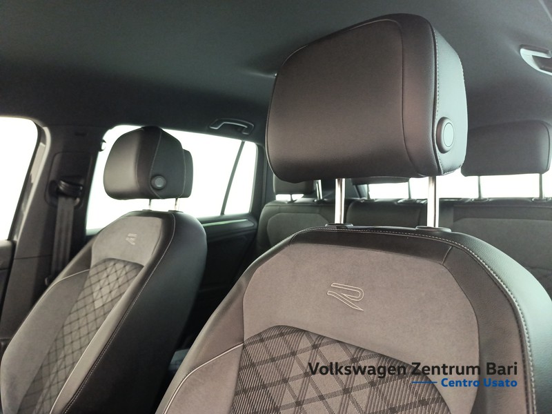 Volkswagen Tiguan 2.0 tdi r-line 4motion 200cv dsg - 16