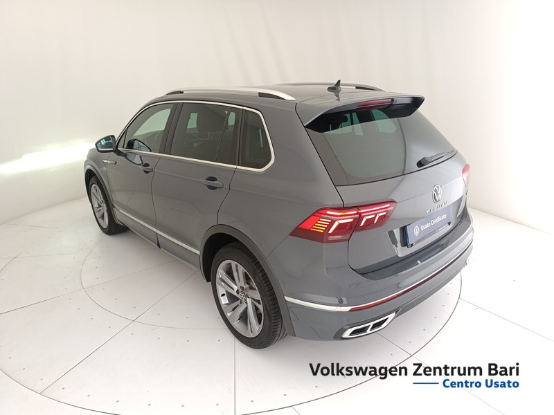 Volkswagen Tiguan 2.0 tdi r-line 4motion 200cv dsg - 17