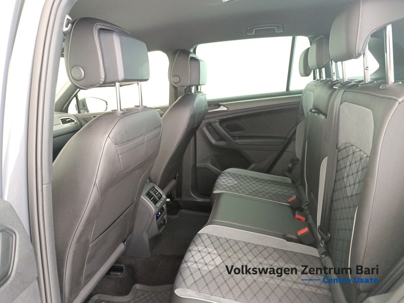 Volkswagen Tiguan 2.0 tdi r-line 4motion 200cv dsg - 18