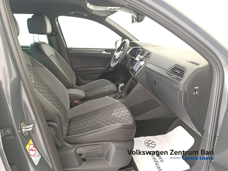 Volkswagen Tiguan 2.0 tdi r-line 4motion 200cv dsg - 23