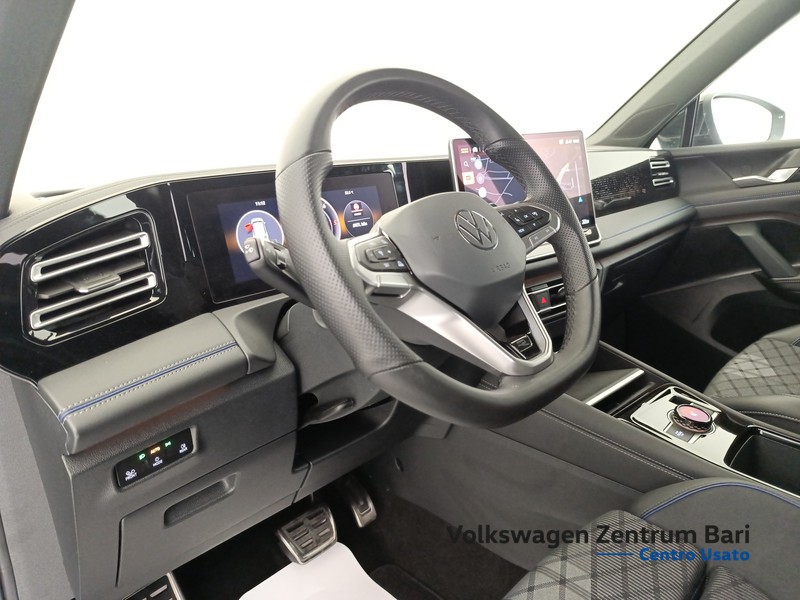Volkswagen Tiguan 2.0 tdi r-line 4motion 193cv dsg - 14