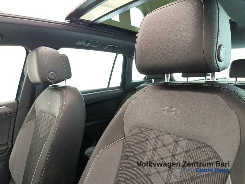 Volkswagen Tiguan 2.0 tdi r-line 4motion 200cv dsg - 16