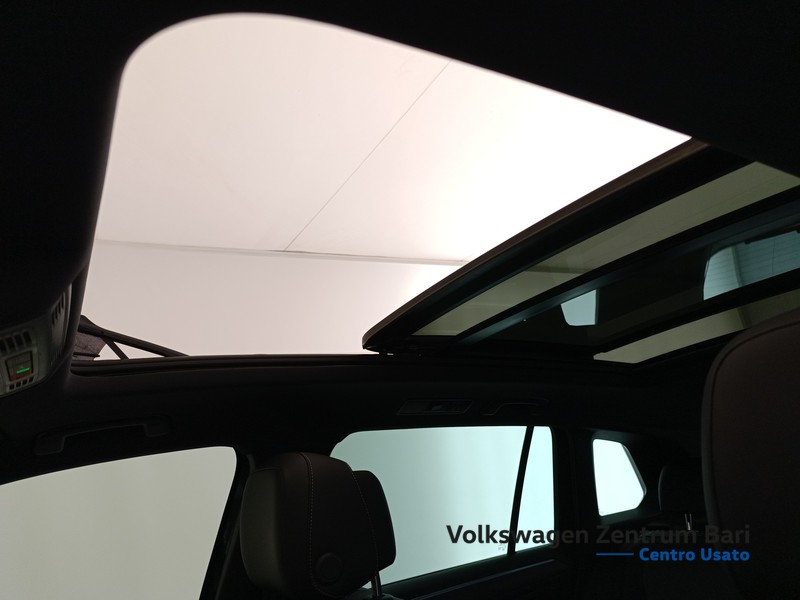 Volkswagen Tiguan 2.0 tdi r-line 4motion 200cv dsg - 17