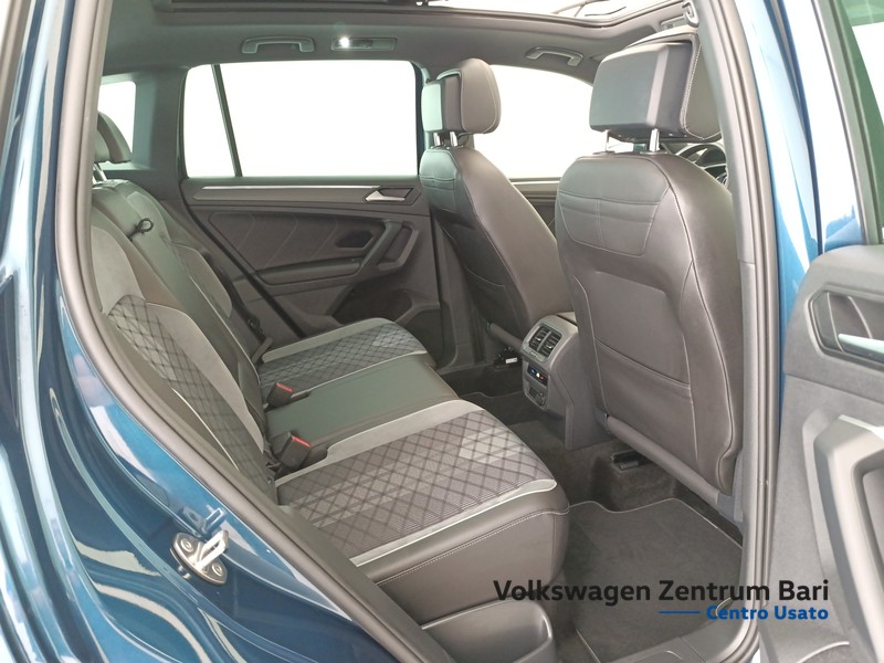 Volkswagen Tiguan 2.0 tdi r-line 4motion 200cv dsg - 23