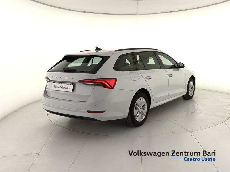 Skoda Octavia wagon 2.0 tdi evo ambition 115cv dsg - 5