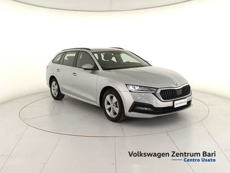 Skoda Octavia wagon 2.0 tdi evo ambition 115cv dsg - 4