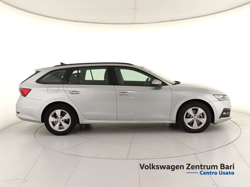 Skoda Octavia wagon 2.0 tdi evo ambition 115cv dsg - 5