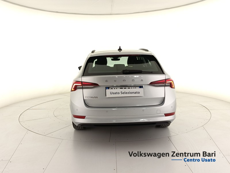 Skoda Octavia wagon 2.0 tdi evo ambition 115cv dsg - 7