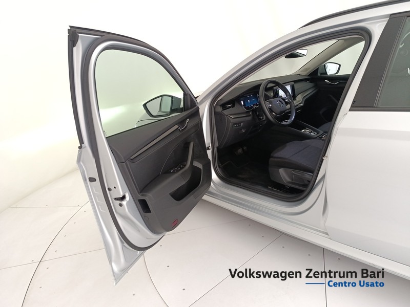 Skoda Octavia wagon 2.0 tdi evo ambition 115cv dsg - 10
