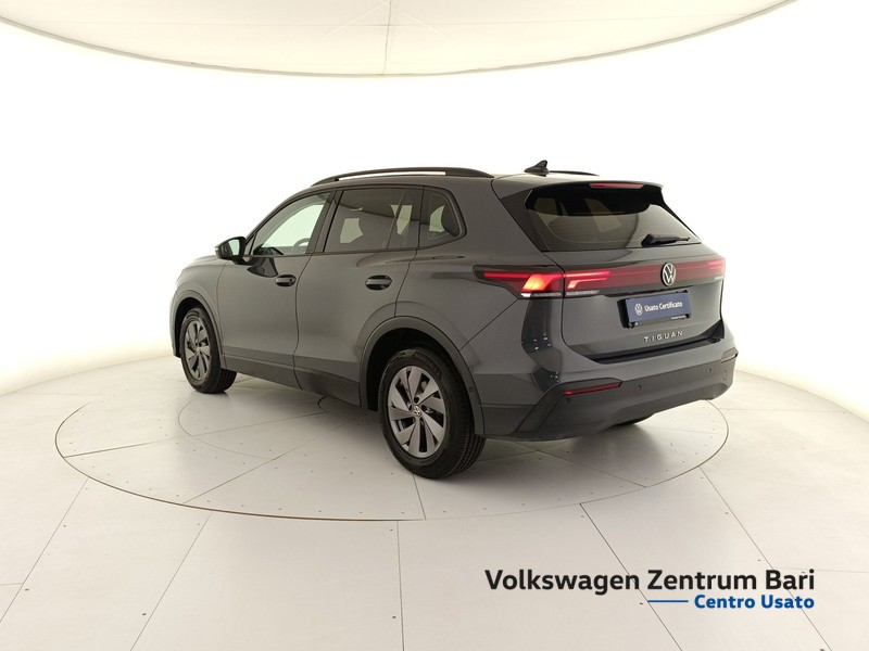 Volkswagen Tiguan 2.0 tdi life 150cv dsg - 8