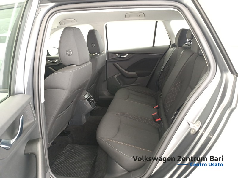 Skoda Kamiq 1.0 tsi ambition 95cv - 16