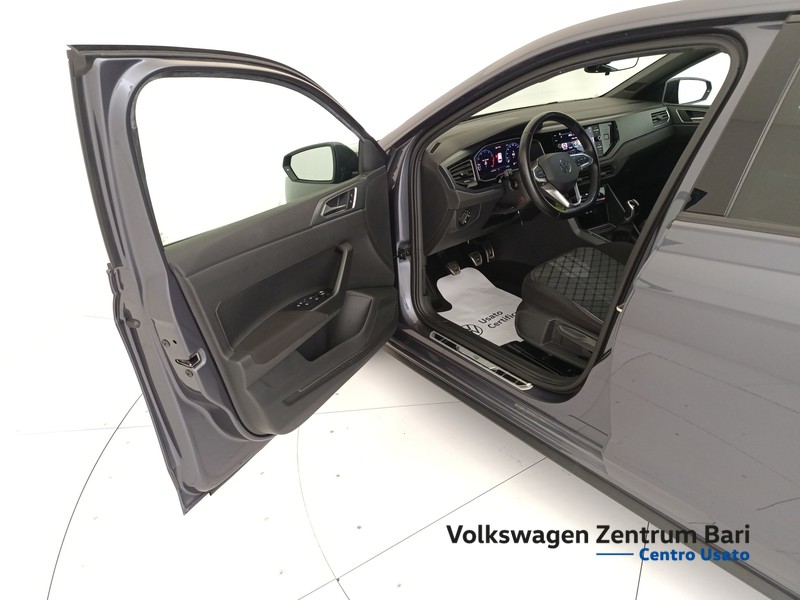 Volkswagen Polo 1.0 tsi r-line 95cv - 12
