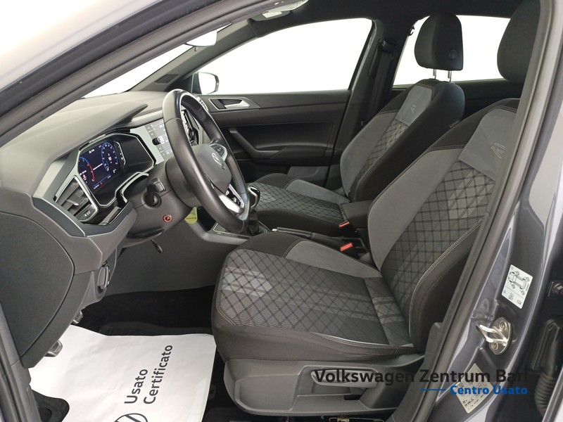 Volkswagen Polo 1.0 tsi r-line 95cv - 13