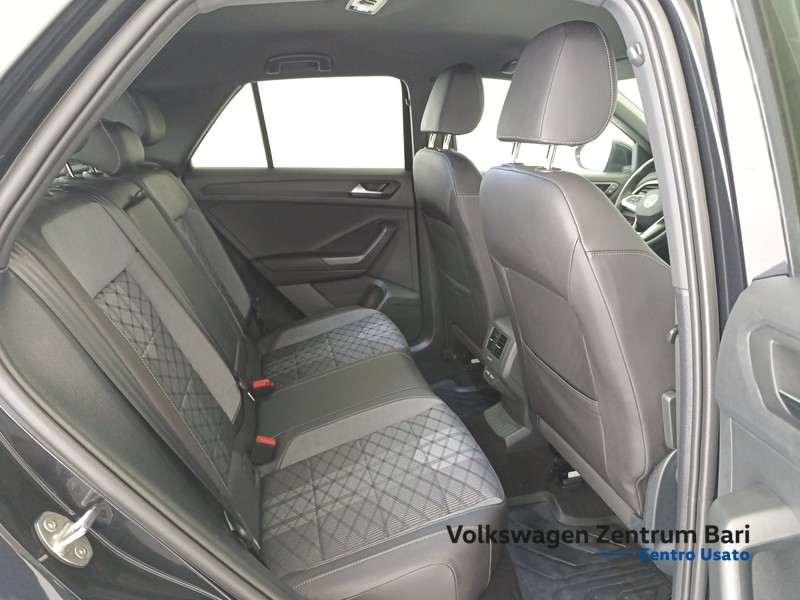 Volkswagen T-Roc 1.5 tsi r-line dsg - 21