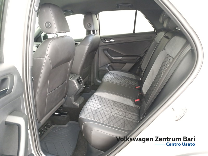 Volkswagen T-Roc 1.0 tsi r-line 110cv - 19