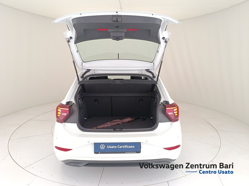 Volkswagen Polo 1.0 life 80cv - 18