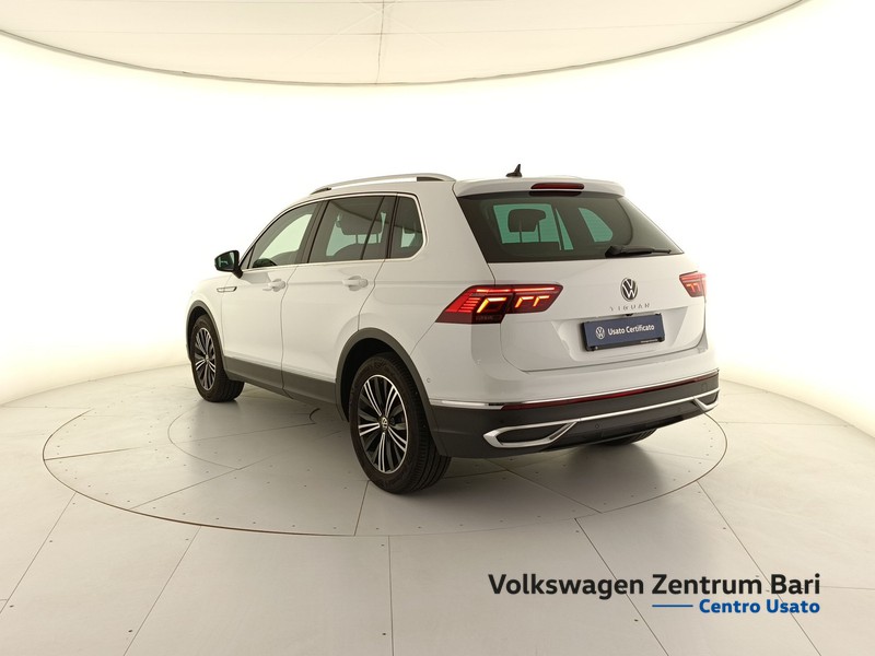 Volkswagen Tiguan 2.0 tdi elegance 150cv dsg - 8