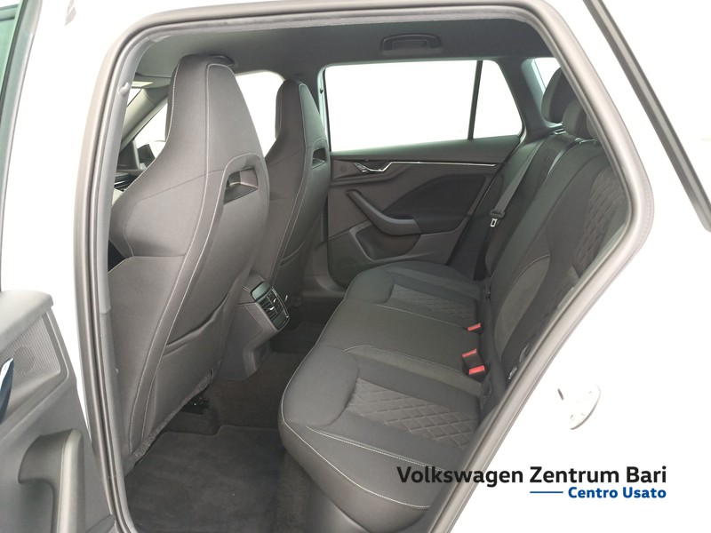 Skoda Kamiq 1.0 tsi style 110cv dsg - 16