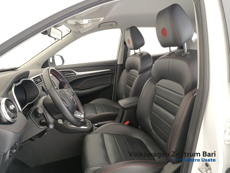 Mg ZS 1.5 luxury - 13