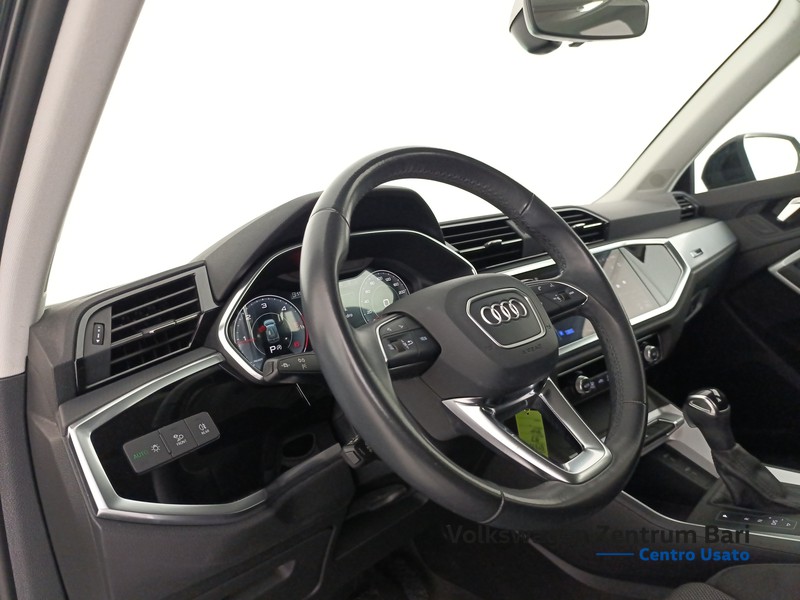 Audi Q3 35 2.0 tdi s line edition s-tronic - 13