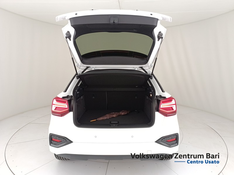 Audi Q2 30 2.0 tdi business advanced - 17