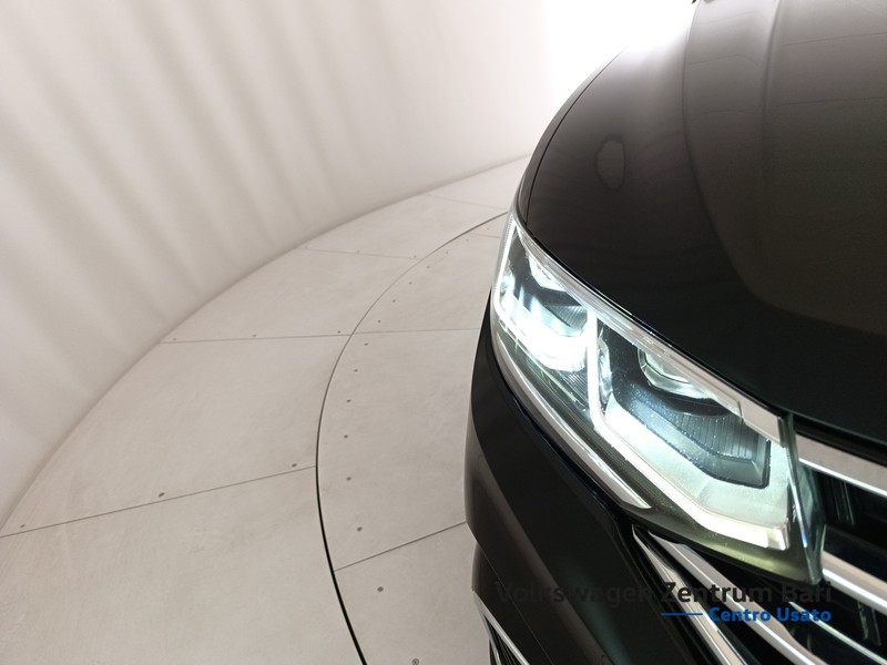 Volkswagen Tiguan 2.0 tdi r-line 4motion 200cv dsg - 24