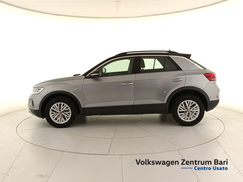 Volkswagen T-Roc 1.5 tsi life dsg - 9