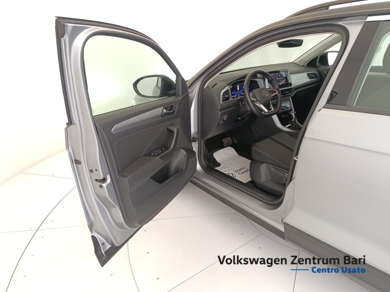 Volkswagen T-Roc 1.5 tsi life dsg - 12