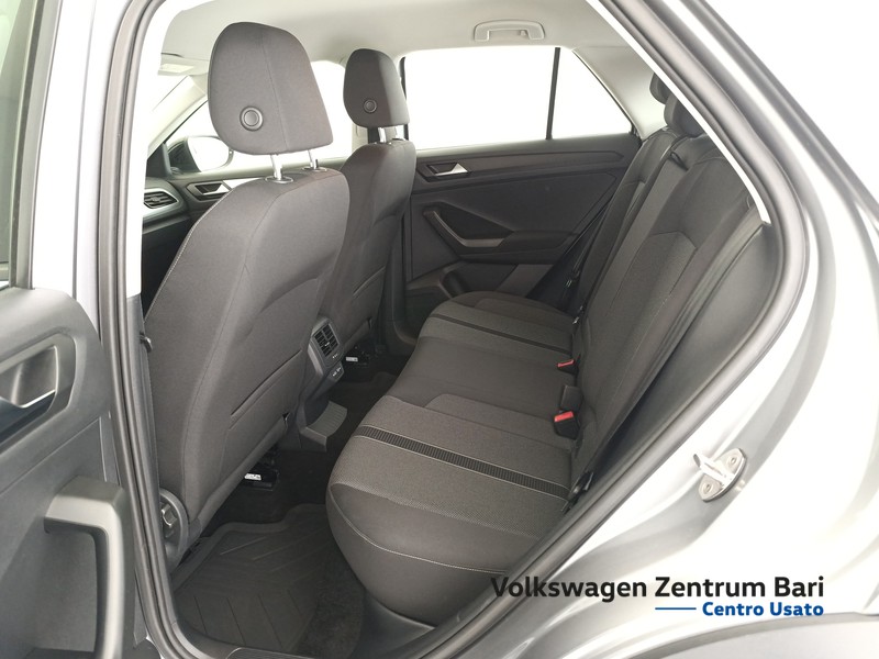 Volkswagen T-Roc 1.5 tsi life dsg - 16