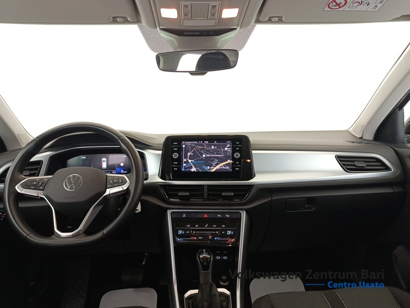 Volkswagen T-Roc 1.5 tsi life dsg - 17