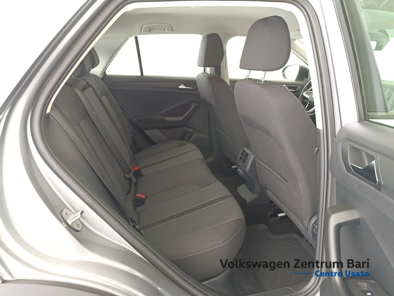 Volkswagen T-Roc 1.5 tsi life dsg - 19