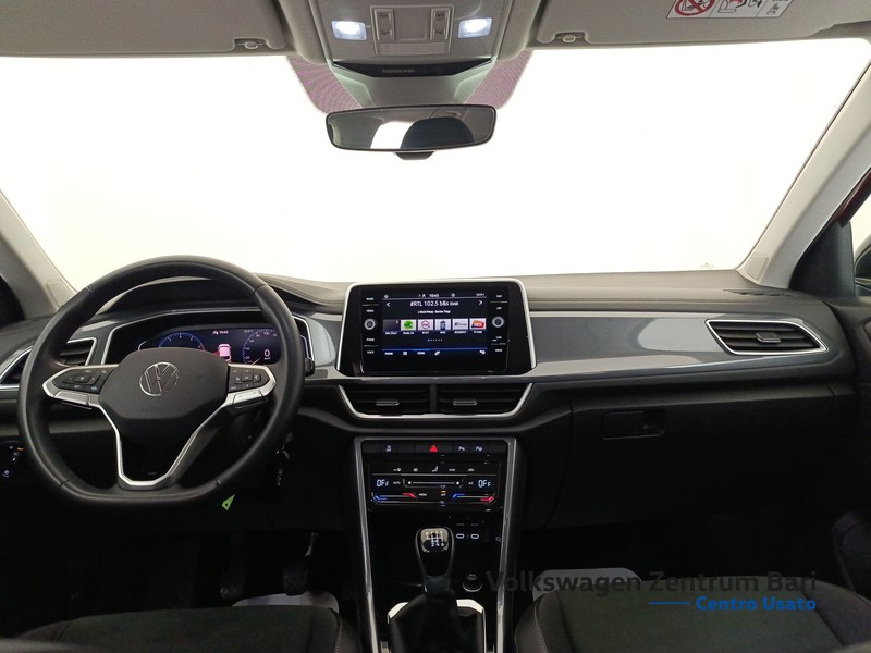 Volkswagen T-Roc 1.0 tsi style 110cv - 18