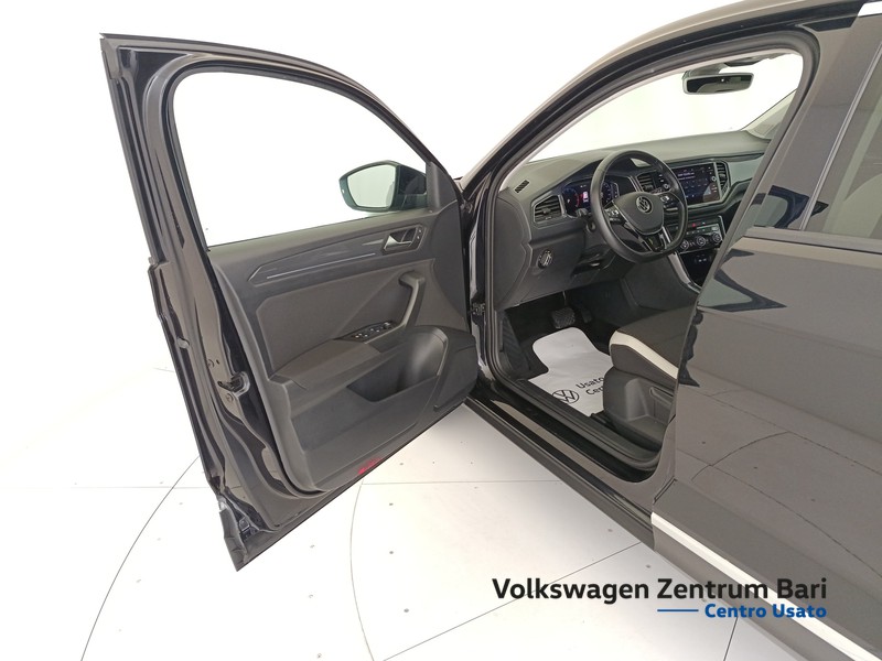 Volkswagen T-Roc 1.5 tsi advanced dsg - 12
