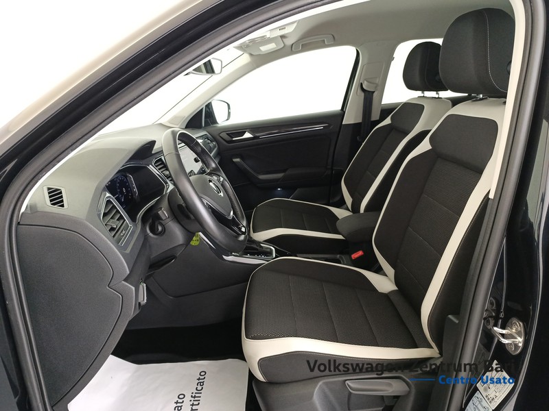 Volkswagen T-Roc 1.5 tsi advanced dsg - 13