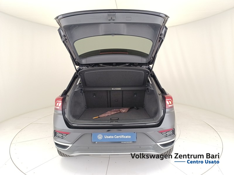 Volkswagen T-Roc 1.5 tsi advanced dsg - 18