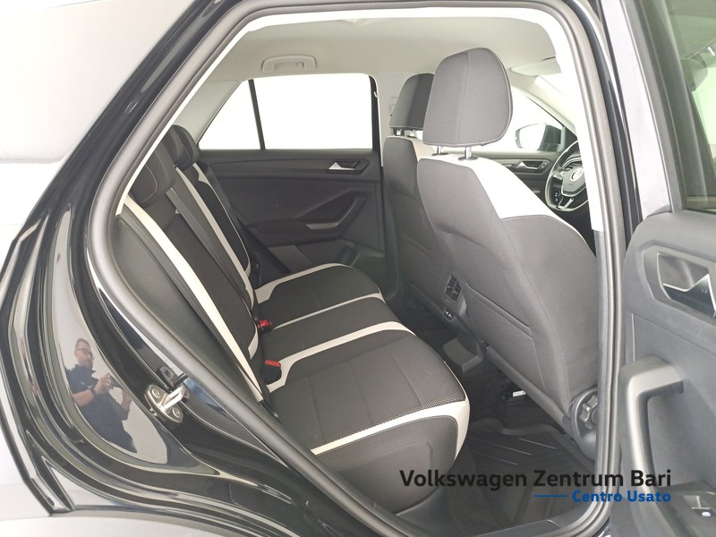 Volkswagen T-Roc 1.5 tsi advanced dsg - 19