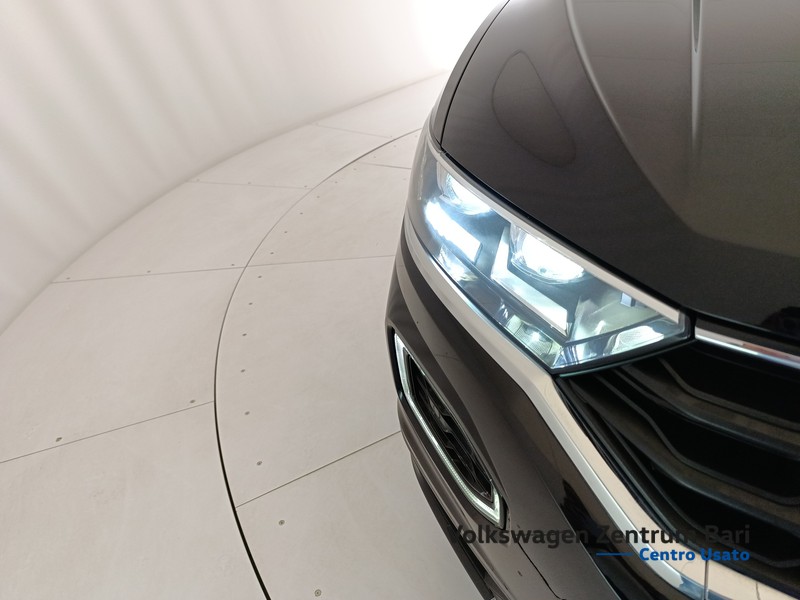 Volkswagen T-Roc 1.5 tsi advanced dsg - 21