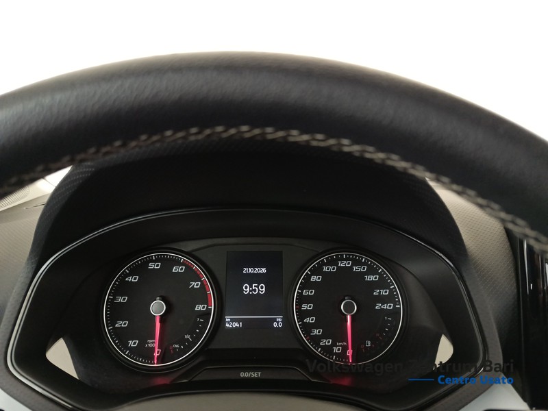 Seat Arona 1.0 tgi style 90cv - 10