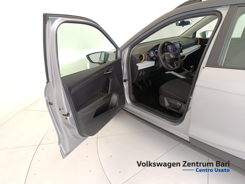 Seat Arona 1.0 tgi style 90cv - 12