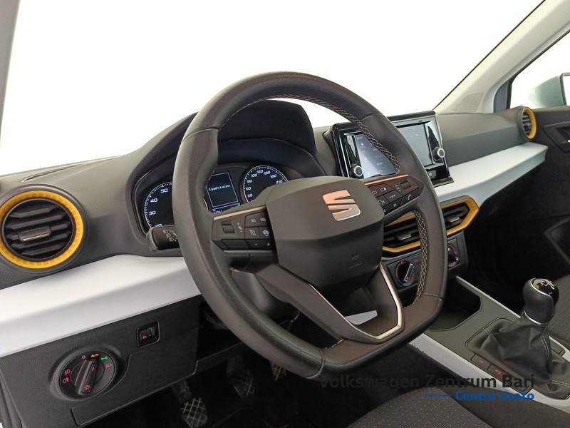 Seat Arona 1.0 tgi style 90cv - 14