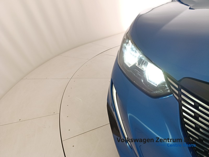 Peugeot 2008 1.5 bluehdi allure s&s 130cv eat8 - 21